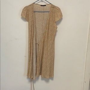 BrandyMelville Yellow Floral Robbie Wrap Dress